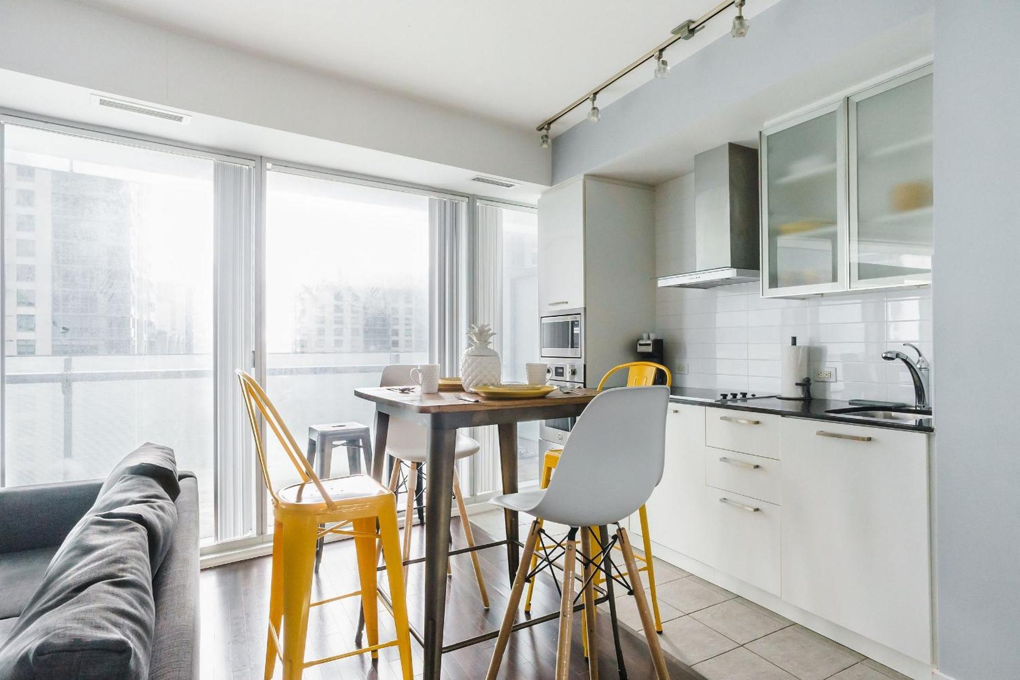 The One Apartment *
