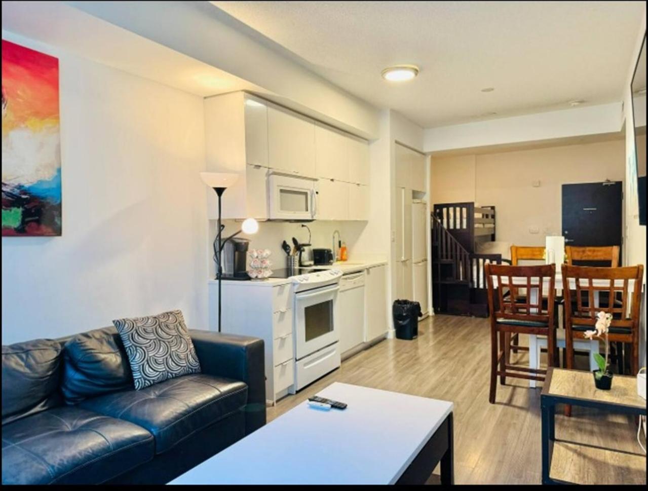 Apartment Kingbed & Bunkbed & Terrace Toronto