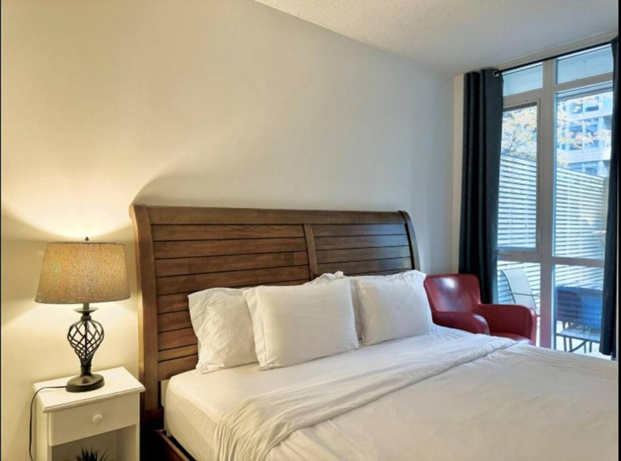 Kingbed & Bunkbed & Terrace Toronto