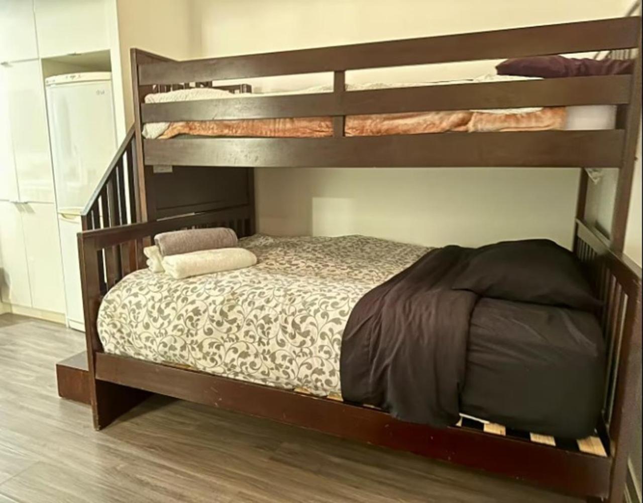 Kingbed & Bunkbed & Terrace Toronto