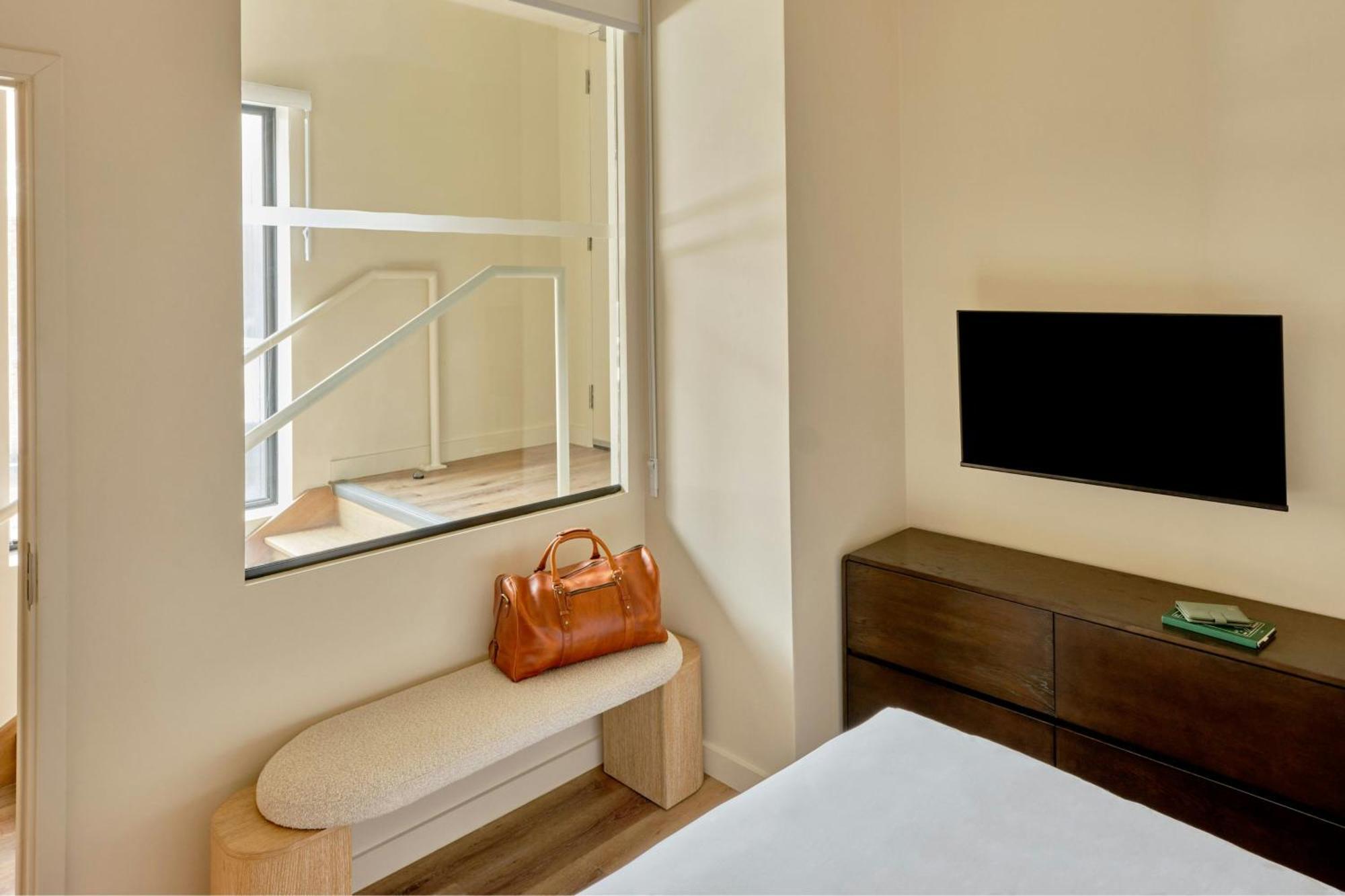 Sonder By Marriott Bonvoy The Nealon Toronto