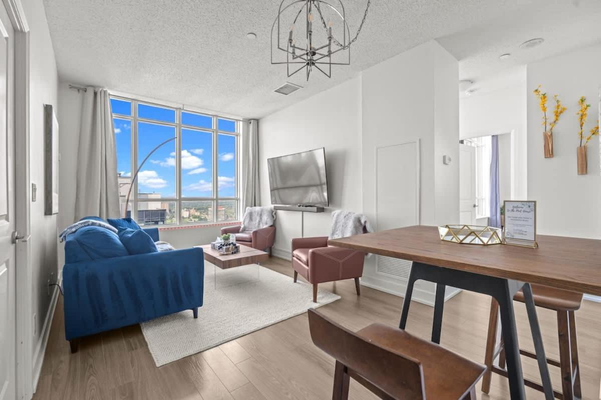 Gorgeous 2br Near Airport And Downtown Ferienhaus *