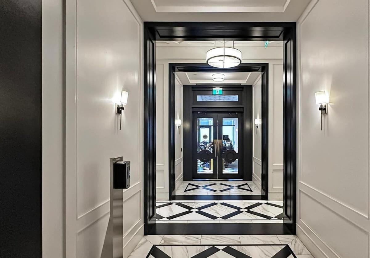 Apartment Luxury 1bdr In Downtown Toronto