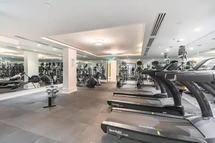 Luxury In Downtown Ferienhaus