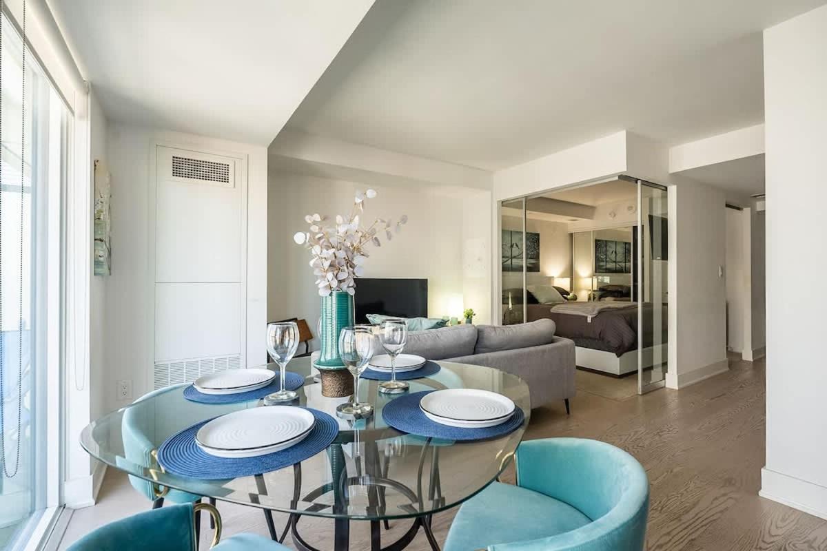 Luxury In Downtown Ferienhaus