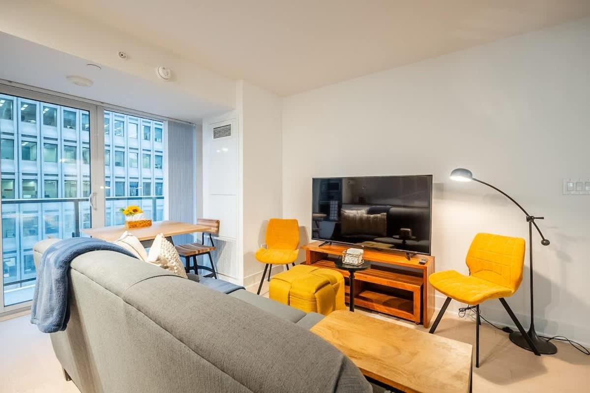 Cozy 1b Luxury Heart Of