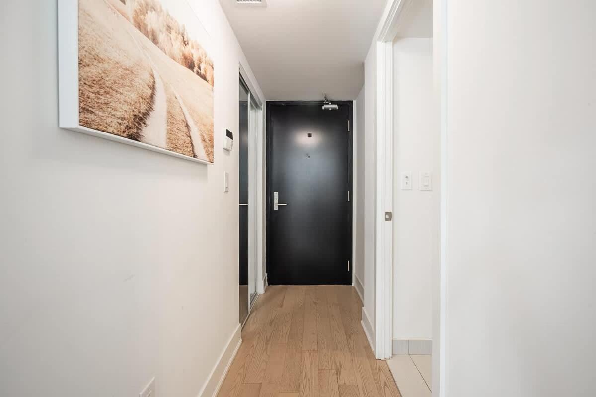 Urban Luxury In The Heart Of Downtown * Toronto