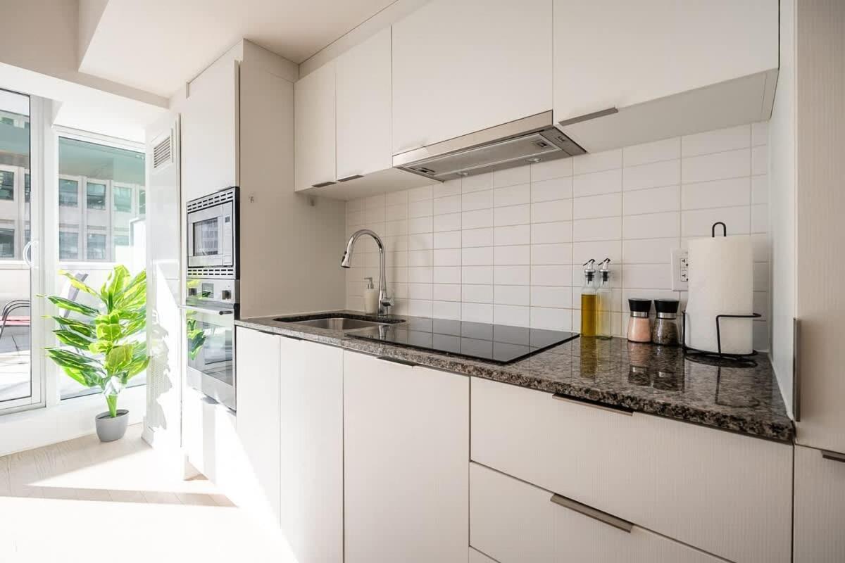 Urban Luxury In The Heart Of Downtown *