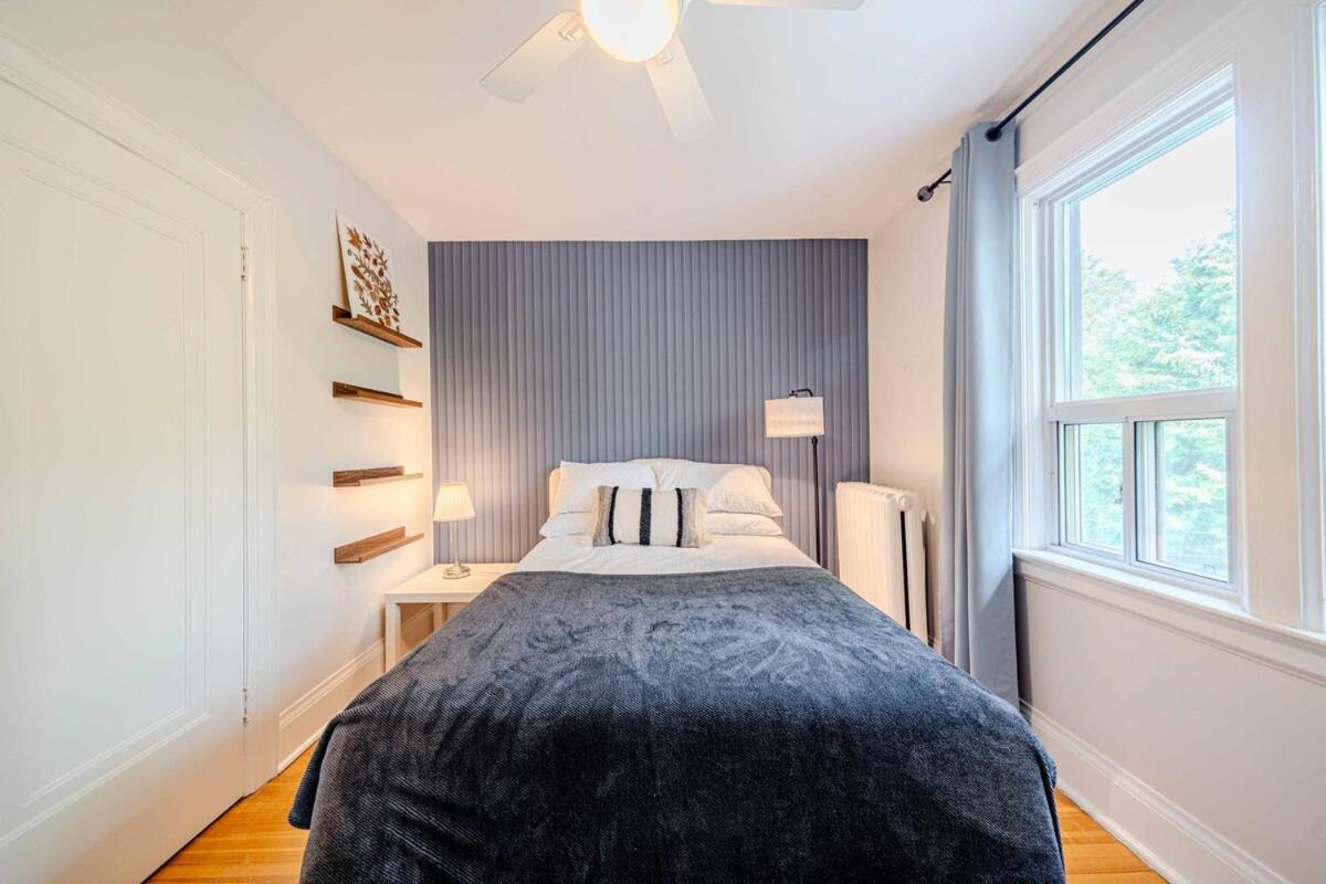 Villa Tranquil - Walk To Shops & Transit Toronto