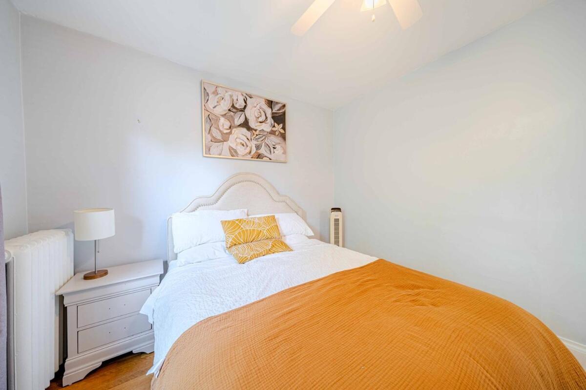 Villa Tranquil - Walk To Shops & Transit *