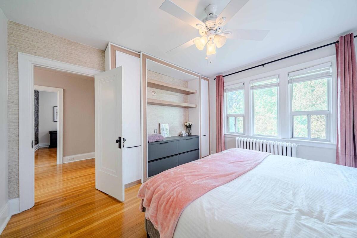 Villa Tranquil - Walk To Shops & Transit Toronto