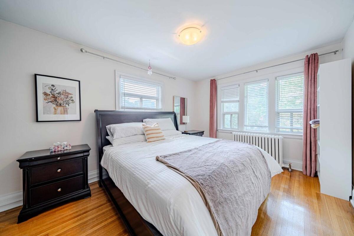 Villa Tranquil - Walk To Shops & Transit Toronto