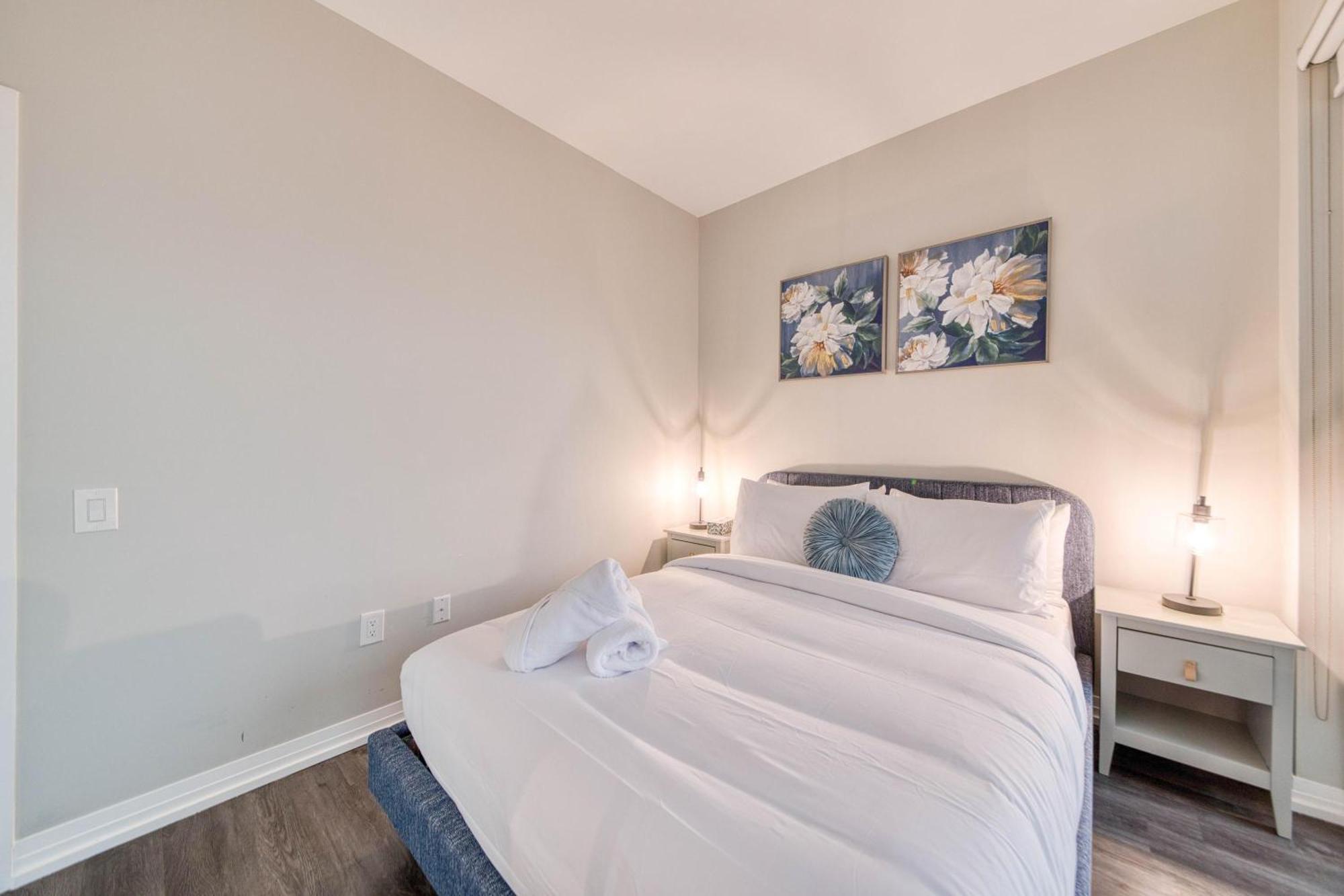 Rivetstays - The Jarvis Toronto