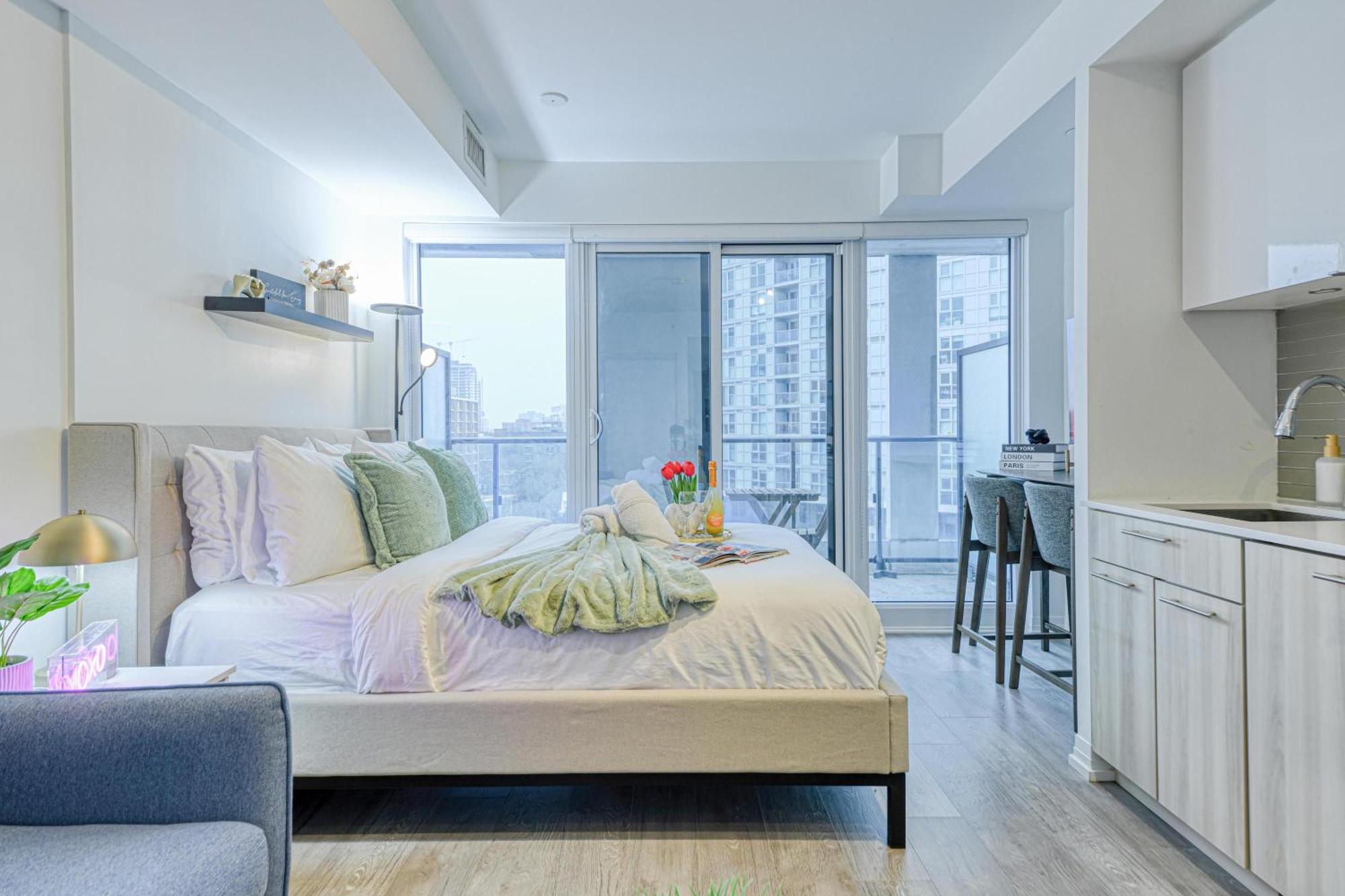 Rivetstays - The Jarvis Apartment