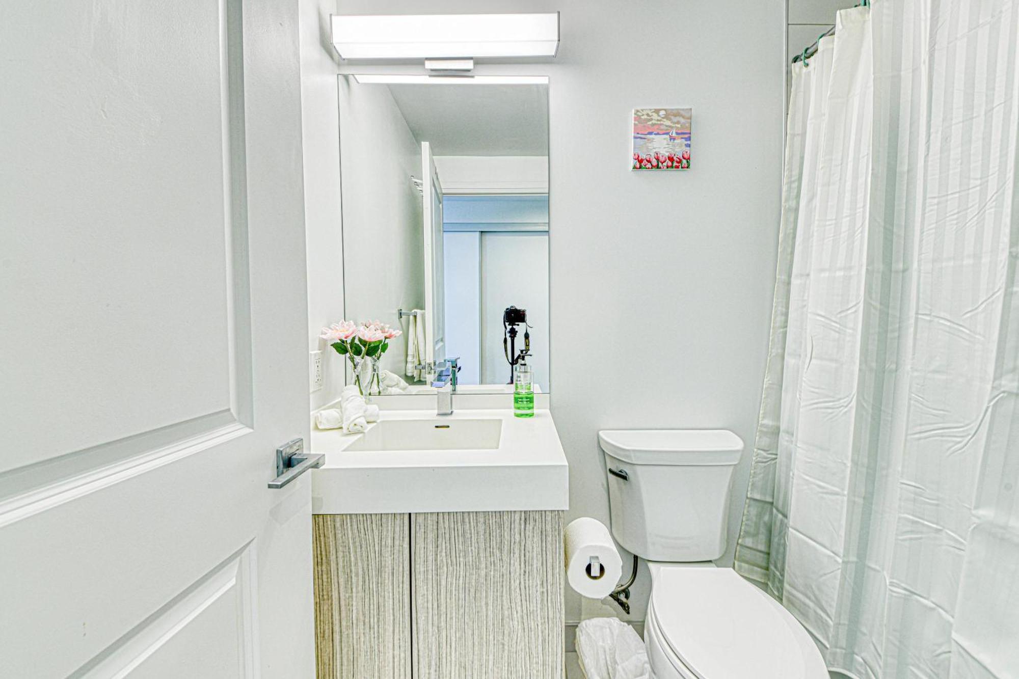 Rivetstays - The Jarvis Toronto