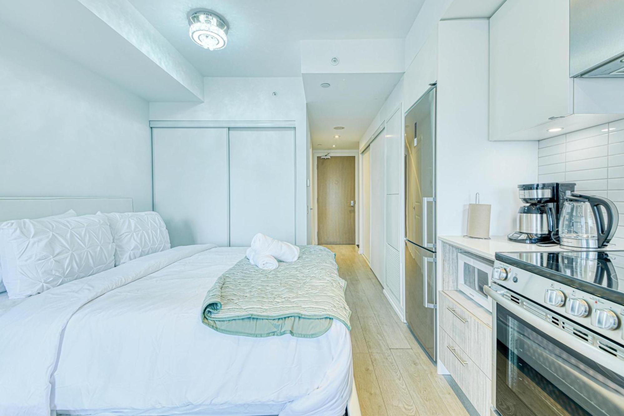 Rivetstays - The Jarvis Apartment