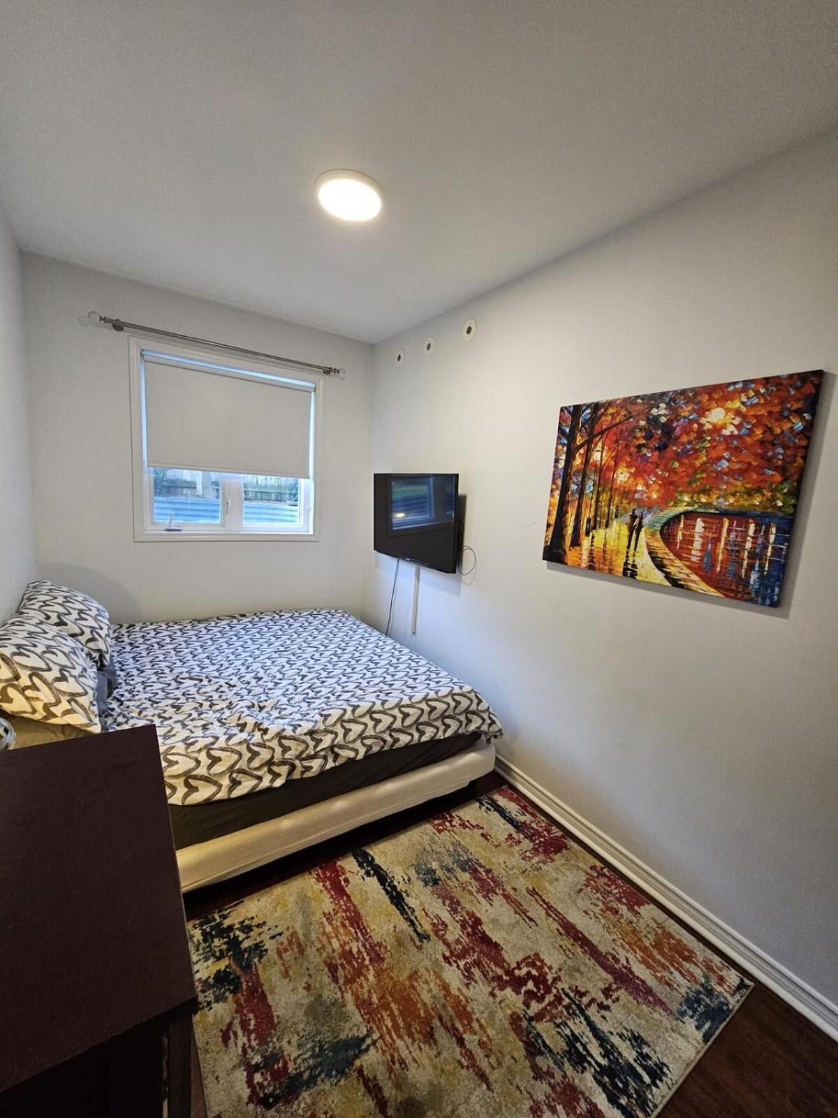 Stylish 2br Townhouse With Patio