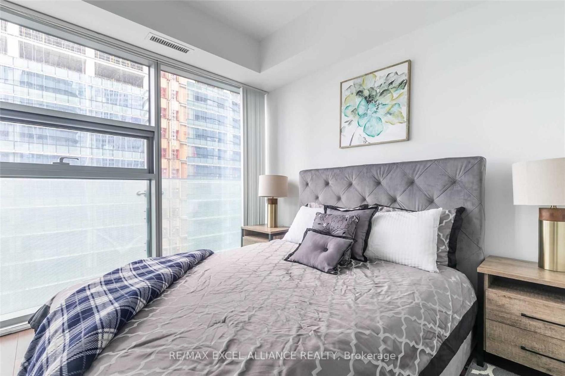 Grand Royal Toronto