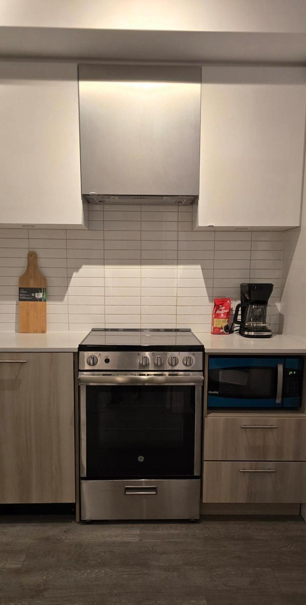 Apartment Royal Bnb 1 Bed 1 Den Pristine Downtown Toronto Retreat *