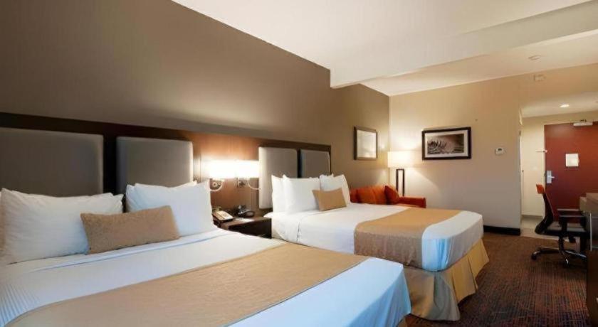 Hotel Western Executive Toronto