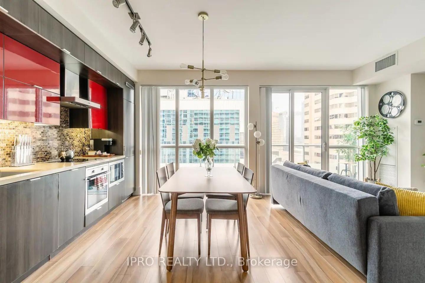 Grand View Apartment Toronto