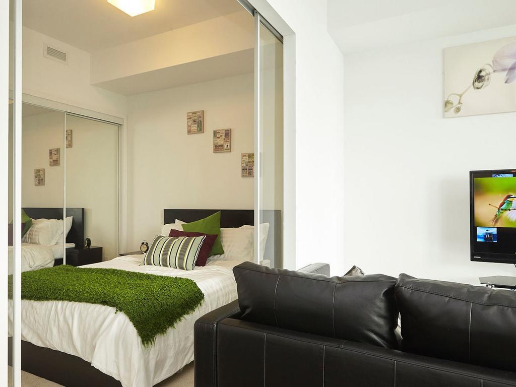 Apartment Eg Suites - York St Condos Cn Tower *