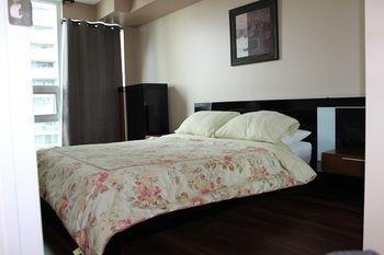 Napa Furnished At Cn Tower & Maple Leaf Square