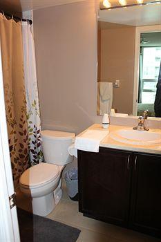 Napa Furnished At Cn Tower & Maple Leaf Square