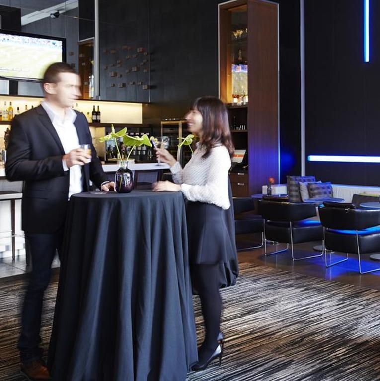 Hotel Le Germain Maple Leaf Square Toronto