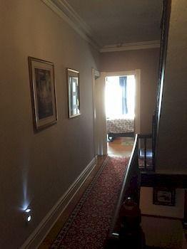Bed & Breakfast Elliott House Toronto