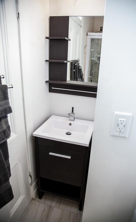 Guest house The Avalon Tourist Suites 3*