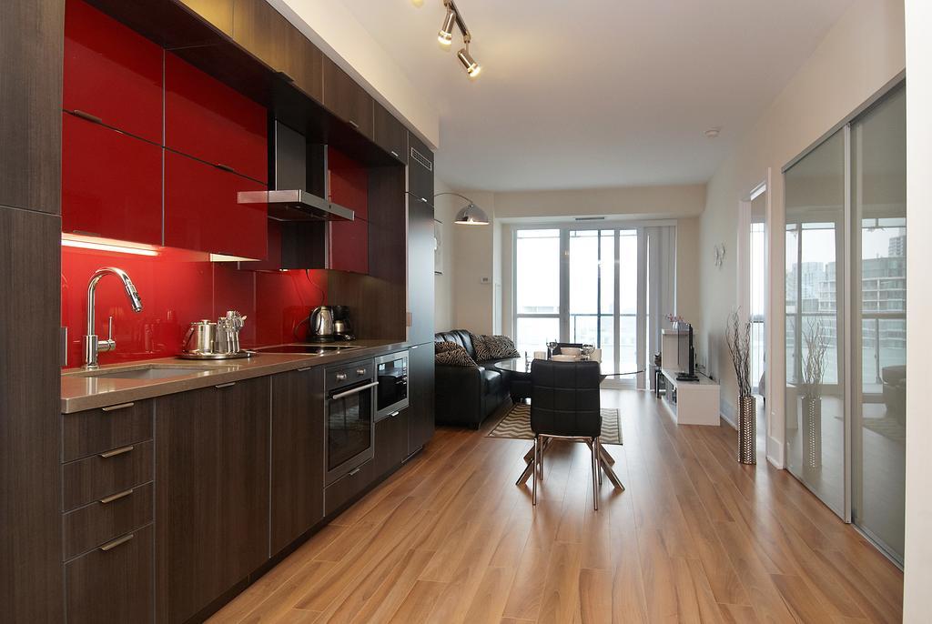 Apartment Whitehall Suites - Front Street Toronto