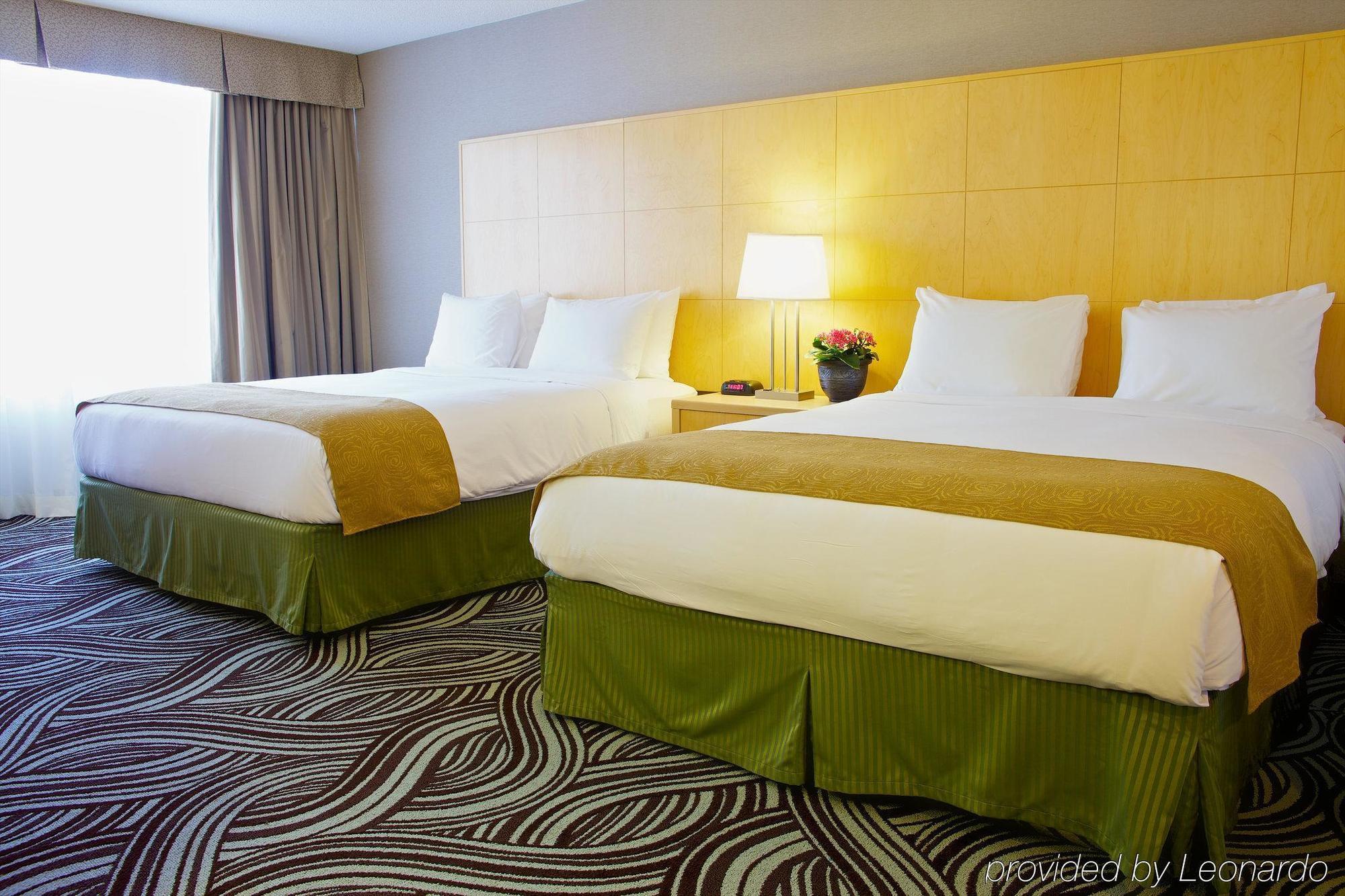 Hotel Radisson East Toronto