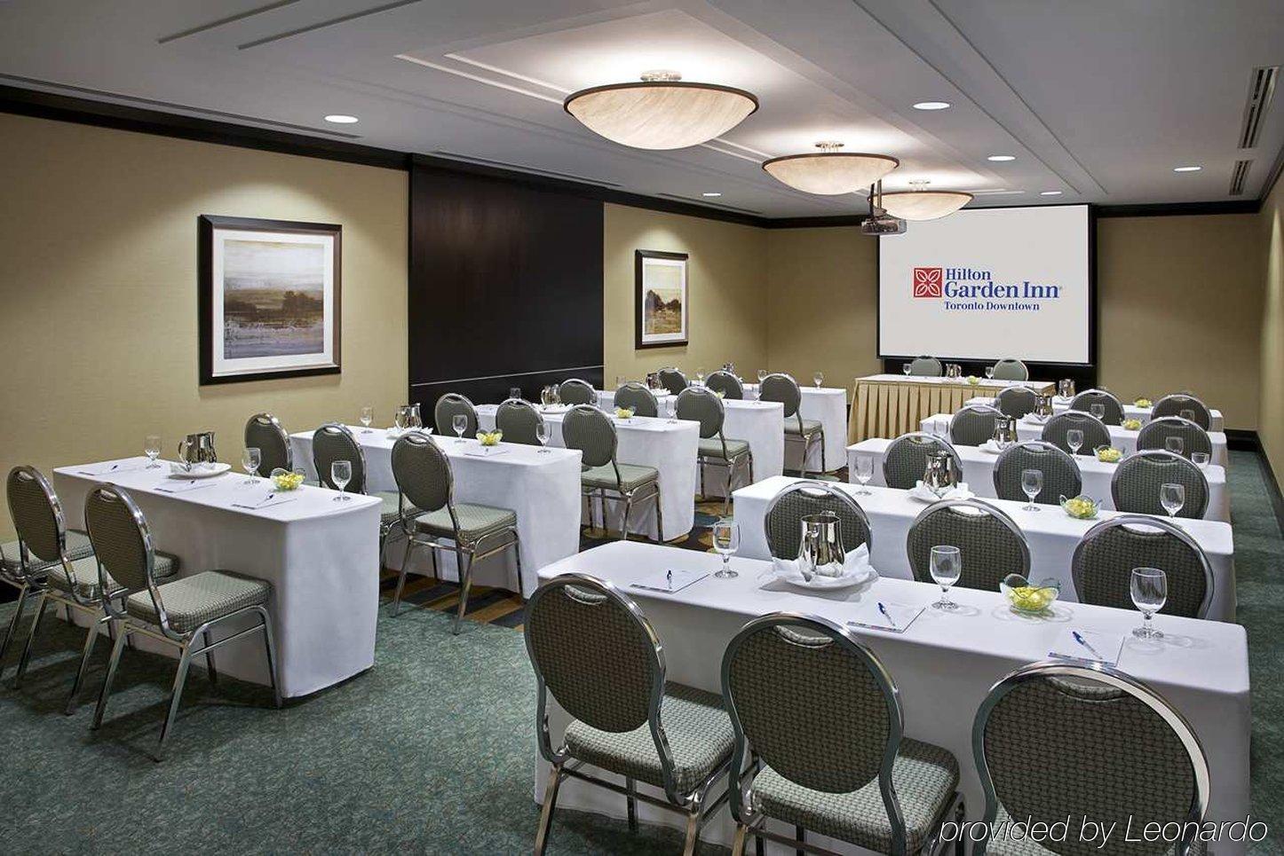 Revery Downtown, Curio Collection By Hilton Hotel Toronto