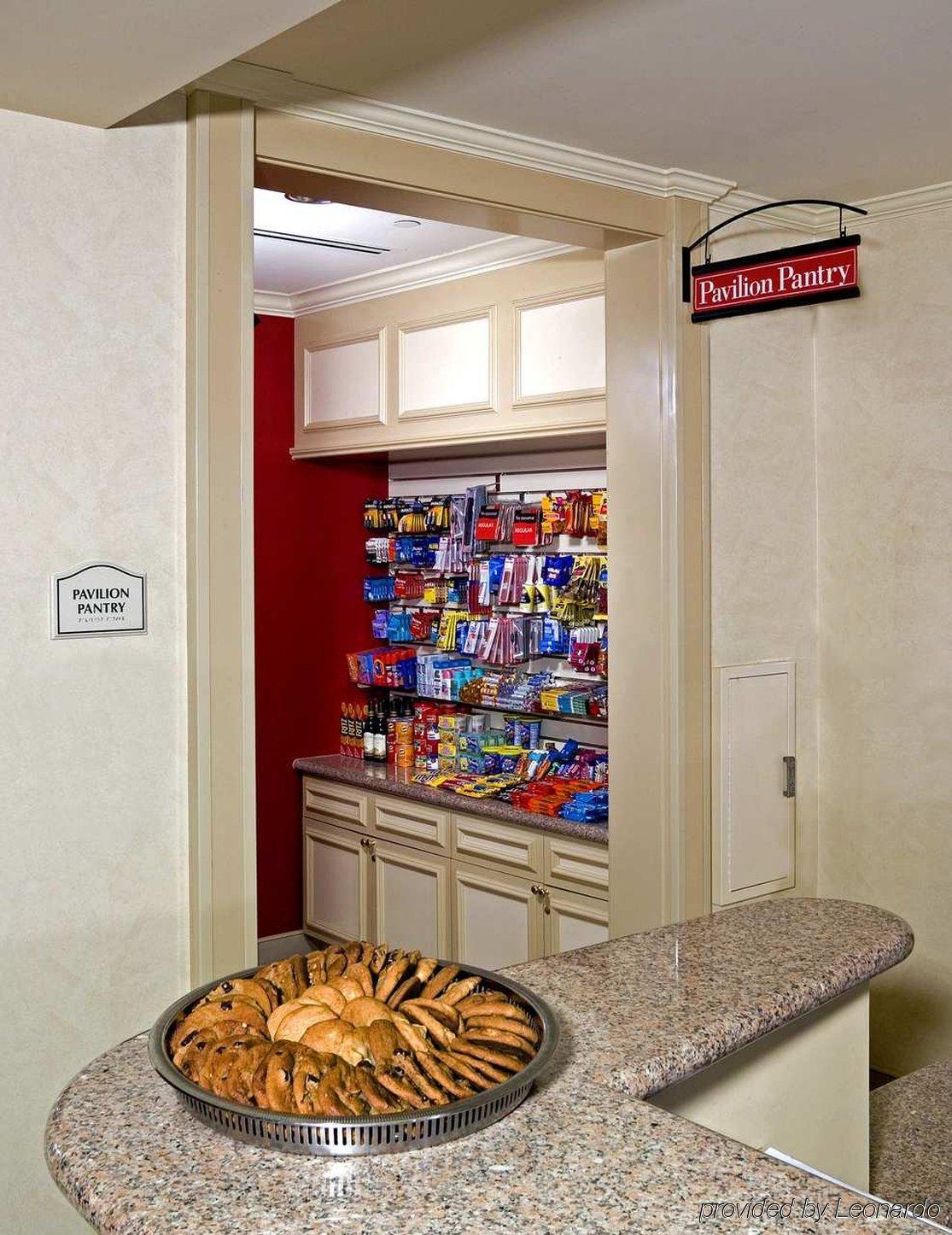 Revery Downtown, Curio Collection By Hilton 4*