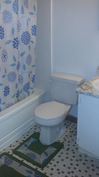 Apartment Furnished Living- Forest Manor *