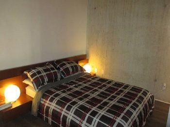 Apartment Pinnacle Suites - Queen West Lofts *