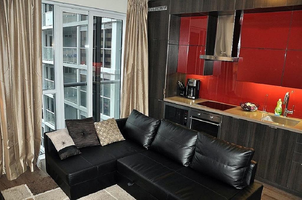 Trinity Suites - Luxury Condo On Front Street