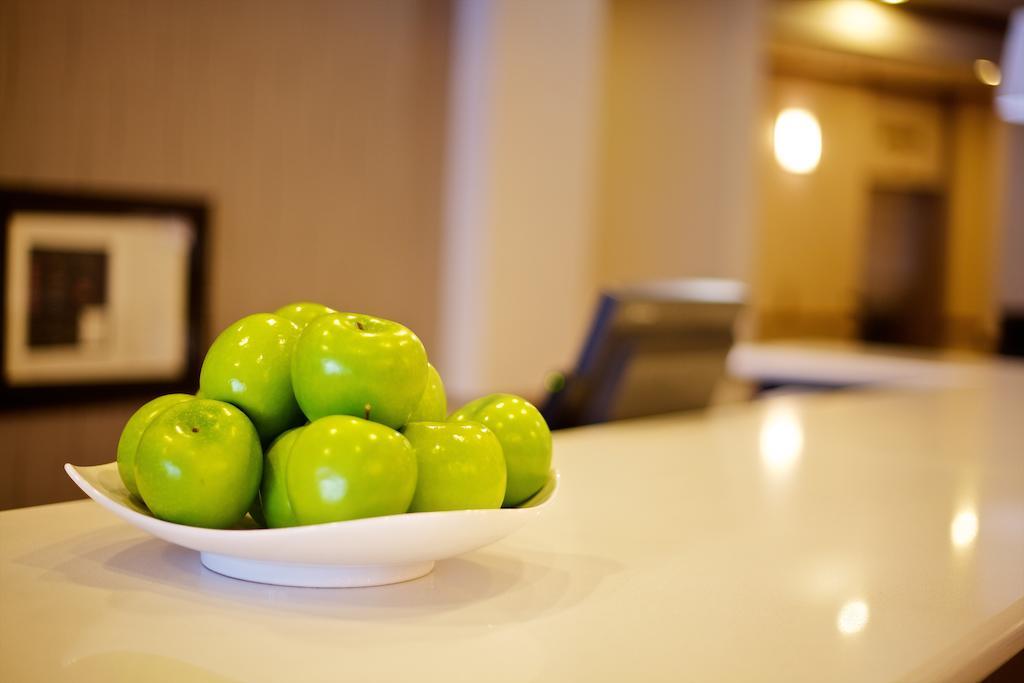 Hotel Radisson East