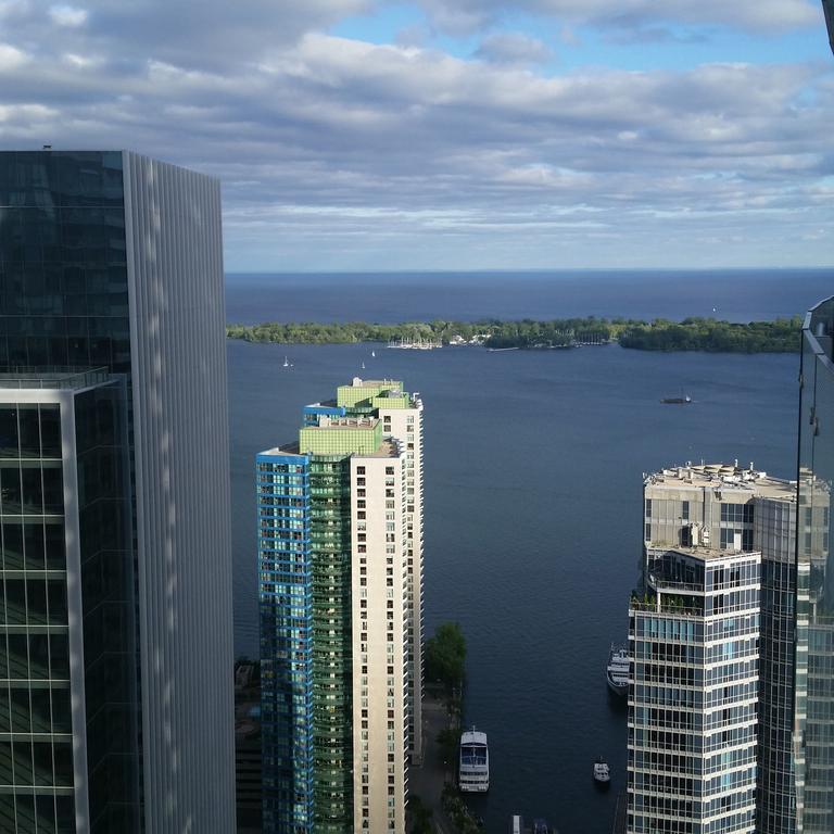 Apartment Eg Suites - York St Condos Cn Tower
