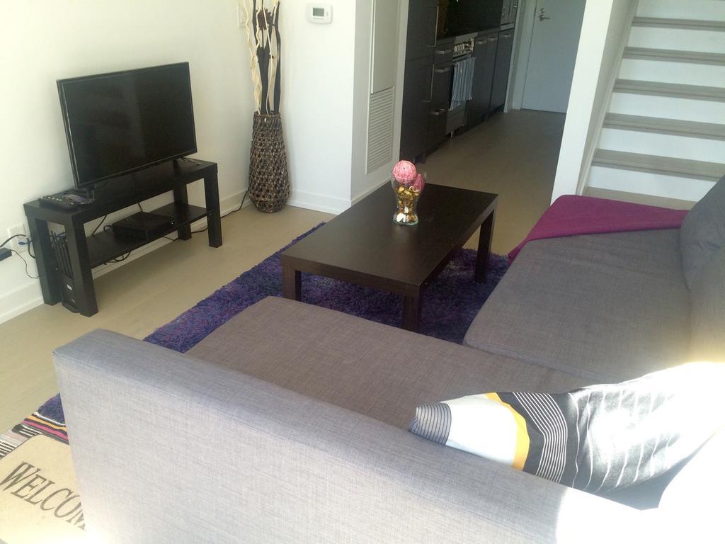 Apartment Elites - One Bedroom Townhouse