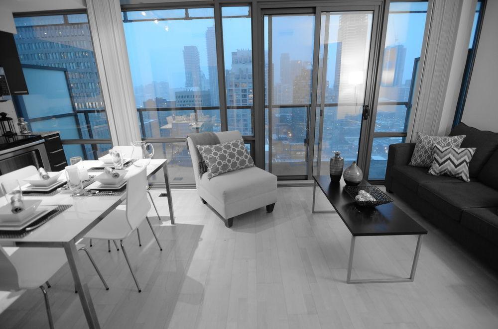 Escape - Bay & College- 37 Grosvenor Street Toronto