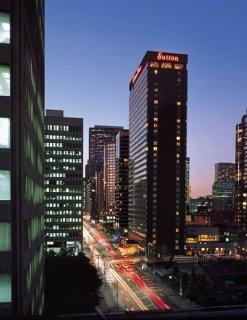 Sutton Place 4*