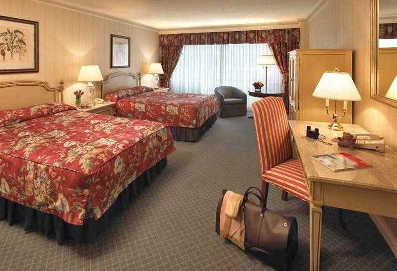 Hotel Sutton Place