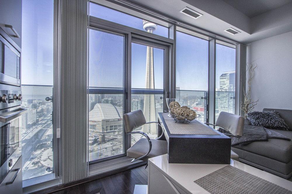 Atlantis Furnished - York Street 4* Toronto