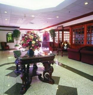 Plaza Airport Hotel