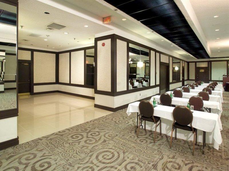 Hotel Western Primrose Downtown Toronto