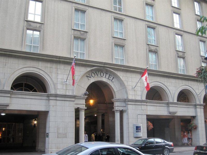 Hotel The Novotel Centre 4*