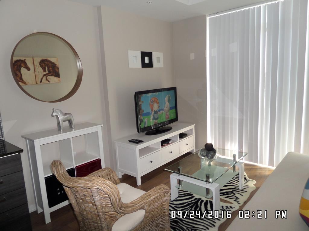 Luxure Dt Loft-style Toronto