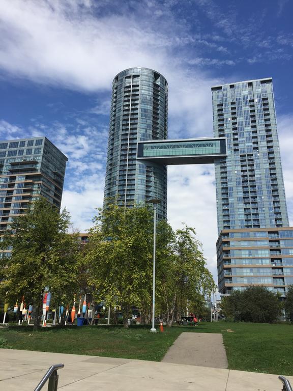 A&a In The Heart Of Downtown Apartment